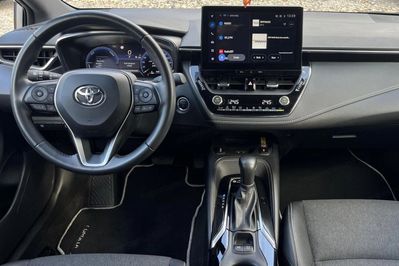 Toyota Corolla 1.8 Hybrid Style