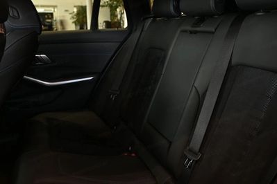 BMW Seria 3 318d mHEV aut