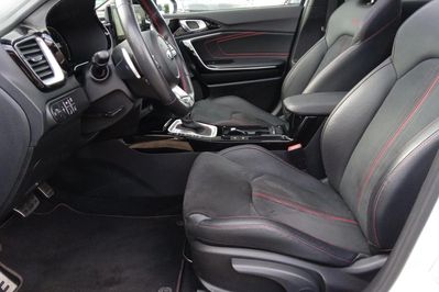 Kia ProCeed 1.6 T-GDI GT DCT