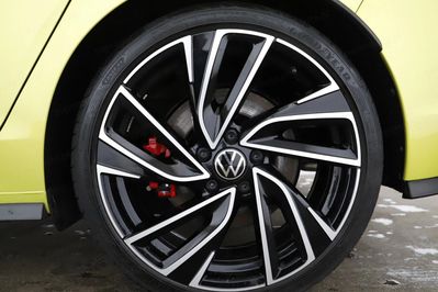 Volkswagen Golf 2.0 TSI GTI DSG