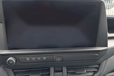 Ford Transit Custom 320 L2H1 Trend A8