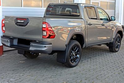 Toyota HiLux Double Cab Invincible