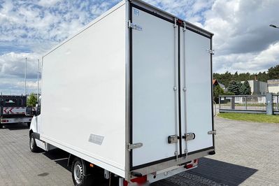 Mercedes Sprinter Kontener 8EP
