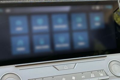 Peugeot 308 Allure e-DCS6 1.2 mHEV