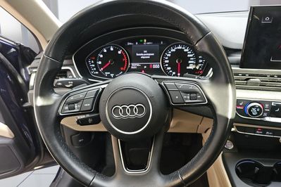 Audi A4 35 TFSI mHEV S tronic