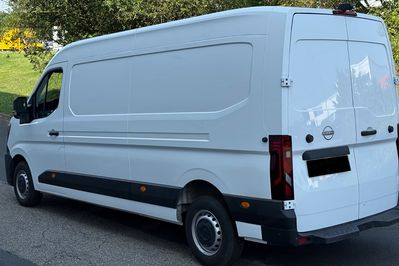 Nissan Interstar L3H2 Business