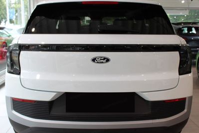 Ford Explorer "Explorer" 77kWh RWD