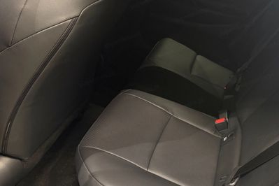 Toyota C-HR Executive 2.0 Plug-in Hybrid Dynamic Force