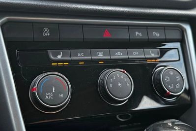 Volkswagen T-ROC 1.5 TSI Life DSG