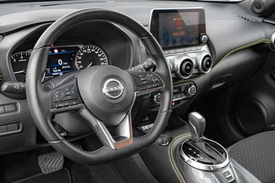Nissan Juke 1.0 DIG-T Kiiro DCT