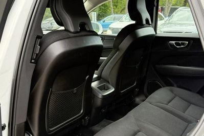 Volvo XC60 B4 B Momentum