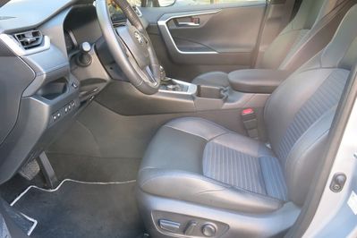 Toyota RAV4 2.5 Hybrid Selection 4x4