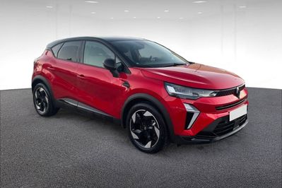 Renault Captur Techno 1.6 E-Tech Hybrid AT