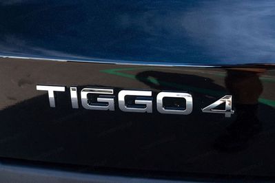 Chery Tiggo 4 Prestige 1.5 T-GDI HEV DHT