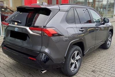 Toyota RAV4 Dynamic 2.5 Hybrid Dynamic Force Plug-in