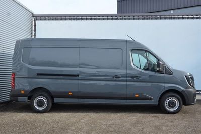 Renault Master L3H2 Extra AT9