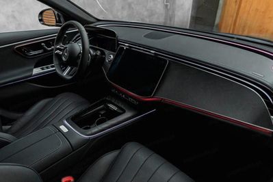 Mercedes E Klasa 300 de  4-Matic AMG