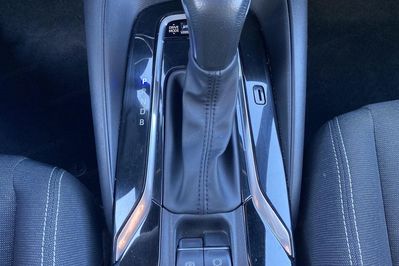 Toyota Corolla 1.8 Hybrid  + LPG Comfort