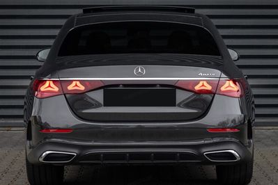 Mercedes Klasa E 200 4-Matic AMG