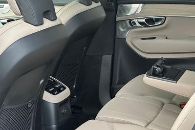 Volvo XC90 T8 AWD Plug-In Hybrid Ultra Bright 7os aut