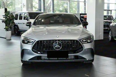 Mercedes AMG GT 43 4-Matic+