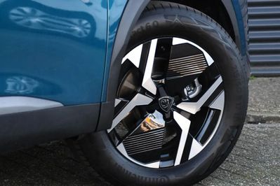 Peugeot 2008 GT e-DCS 1.2 mHEV