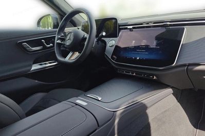 Mercedes Klasa E 220 d mHEV 4-Matic AMG 9G-Tronic