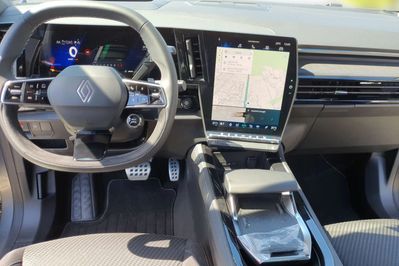 Renault Austral 1.3 TCe Iconic esprit Alpine