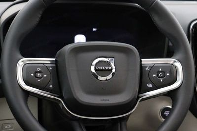 Volvo XC40 B4 Ultra Dark