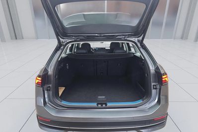 Volkswagen Passat 1.5 TSI  DSG
