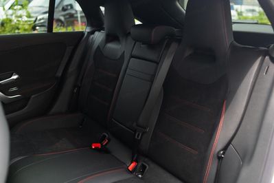 Mercedes CLA 200 mHEV AMG Line 7G-DCT
