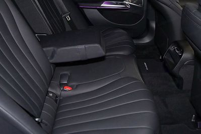 Mercedes Klasa E 200 4-Matic AMG