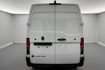 Renault Master L3H2 Extra AT9