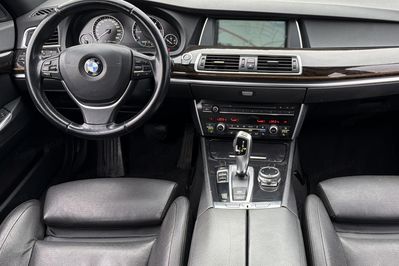 BMW Seria 5 Gran Turismo 520d Luxury Line