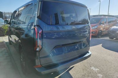 Ford Tourneo Custom L2H1 Titanium X 320 A8