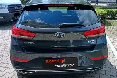 Hyundai i30 1.0 T-GDI Smart DCT