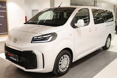 Toyota Proace Verso Long L2H1 Business