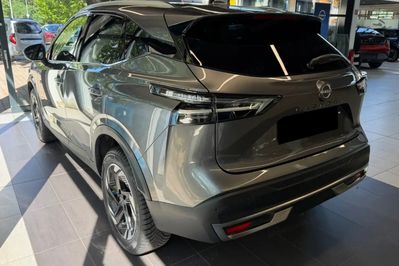 Nissan Qashqai N-Connecta Xtronic 1.3 DIG-T mHEV