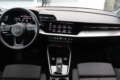 Audi A3 35 TFSI mHEV S Line S tronic