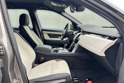 Land Rover Discovery Sport 2.0 D200 mHEV Urban Edition aut