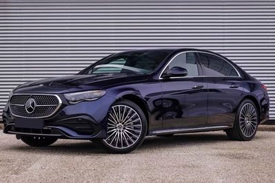 Mercedes Klasa E 300 e 4-Matic AMG