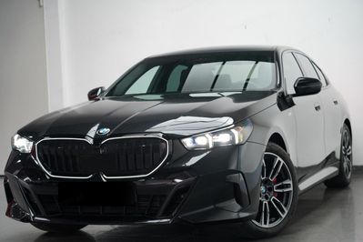 BMW Seria 5 520d xDrive M Sport