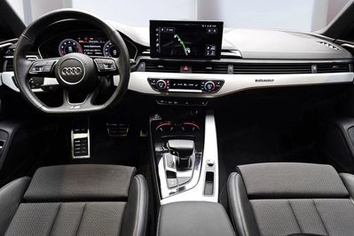 Audi A4 Avant 40 TFSI quattro S Line
