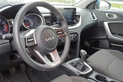 Kia Ceed 1.5 T-GDI M