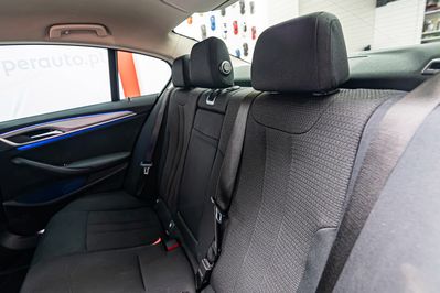 BMW Seria 5 518d  aut
