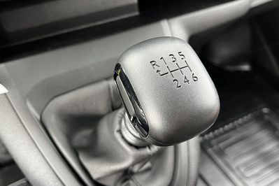 Toyota ProAce Long Active