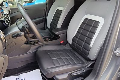 Citroen C4 1.2 Puretech Max S&S EAT8