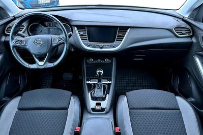 Opel Grandland X 1.6 T