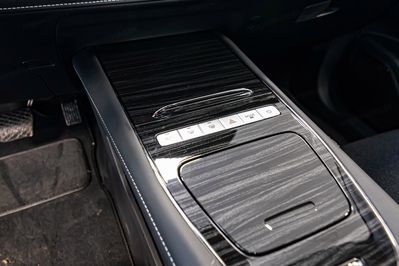 Omoda 5 1.5 T-GDI Hybrid Premium DHT