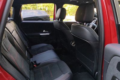 Mercedes B Klasa 220 4MATIC AMG Line